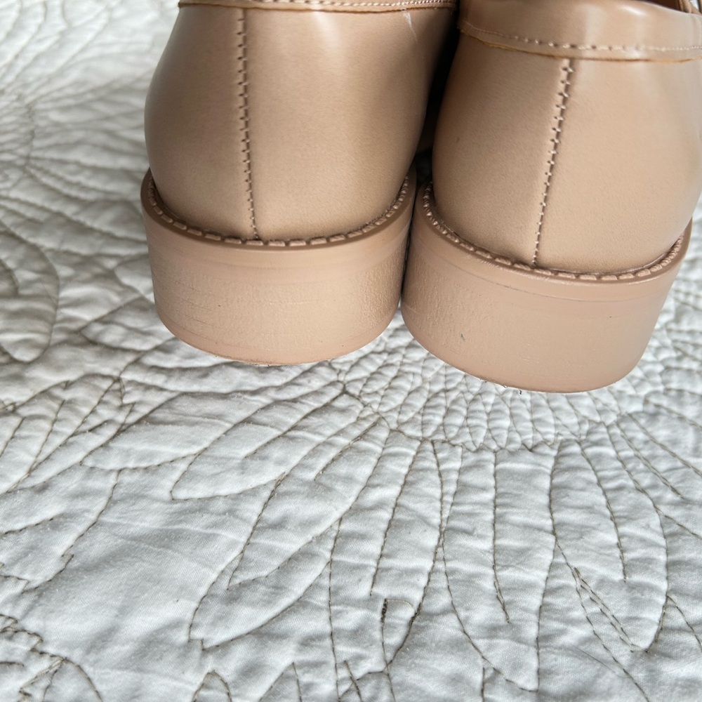Marc Fisher Women's Beige Chain Loafers - Picture 6 of 8